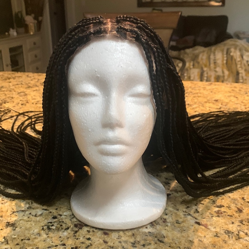 🔥🔥Gorgeous 32in Pre-cut Full Lace Knotless Wig🔥🔥